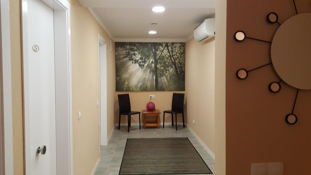 Pension Avenida Вильяфранка-дель-Пенедес Экстерьер фото